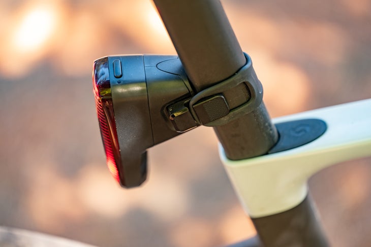 Wahoo Trackr radar rear light