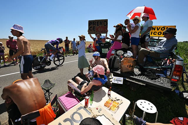 The Subtle Art of Sagging a Tour de France Time Trial
