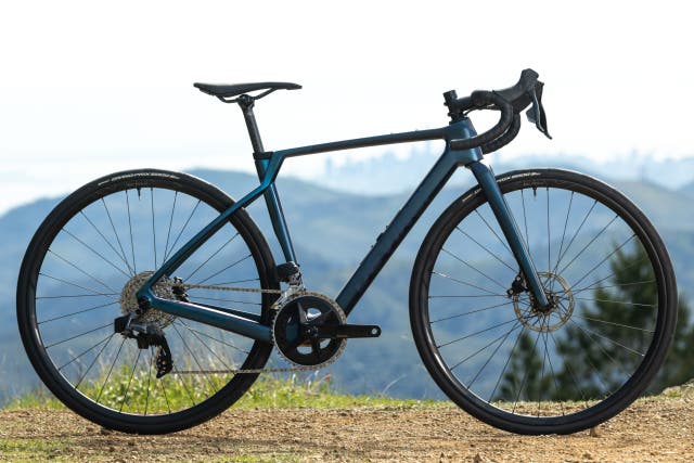 Review: The Devinci Hatchet Gravel Bike Makes for a Shockingly Good All-Road Bike