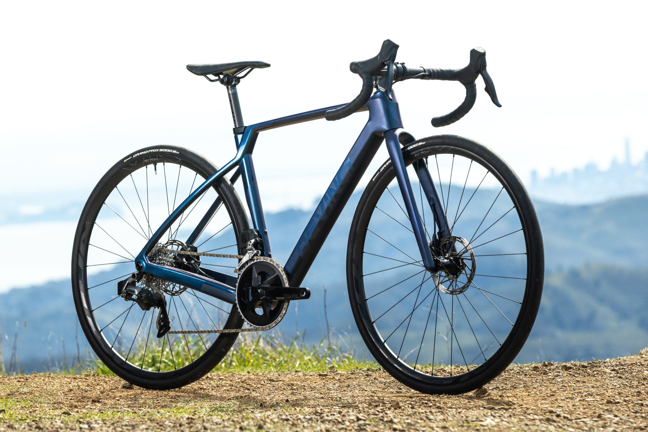 devinci hatchet pro bike velo field test all road 2025-2