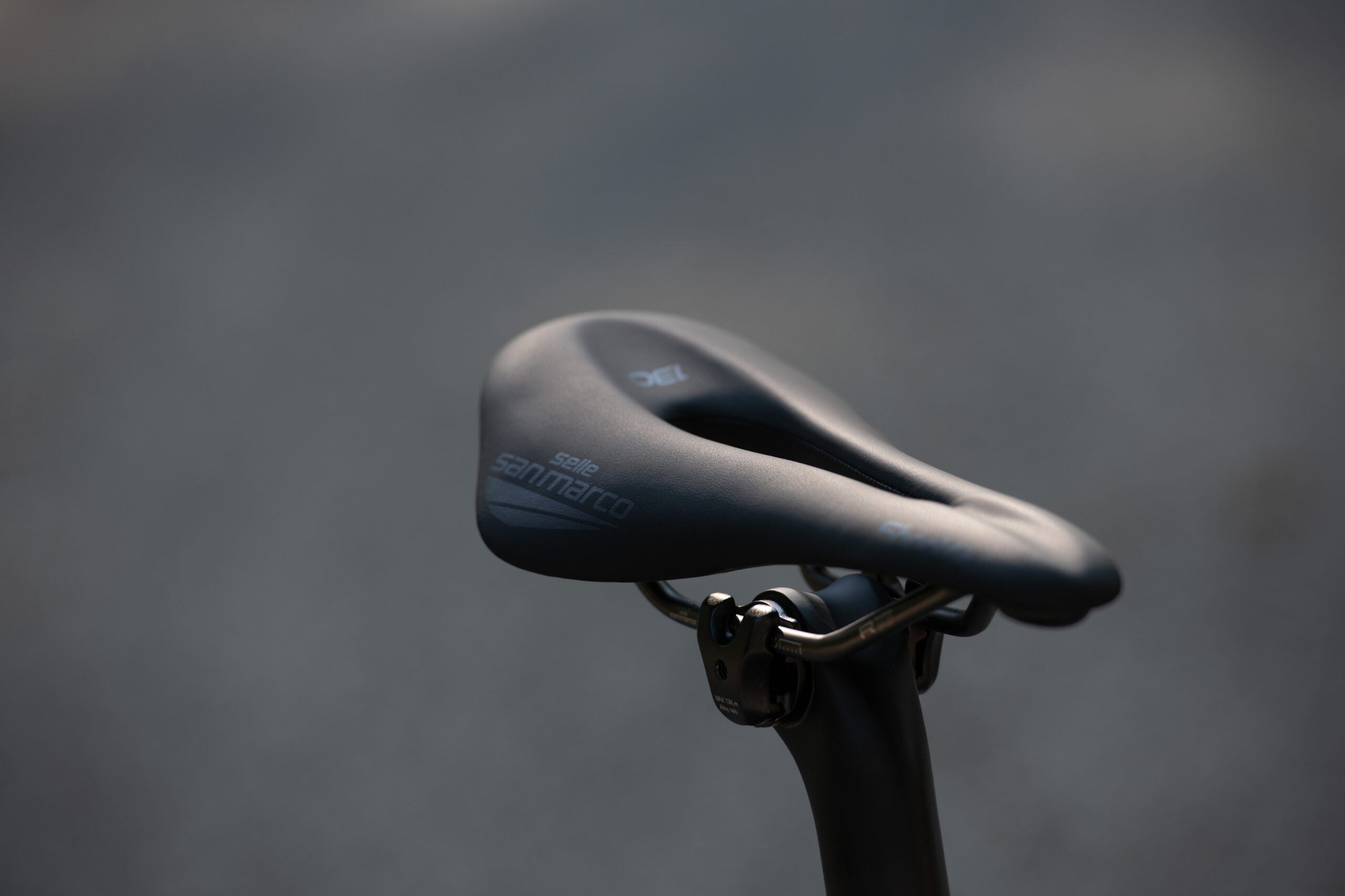 Selle San Marco Vintage Pour Vélo, Cycle, Cyclomoteur - Avec Rivet Arraché