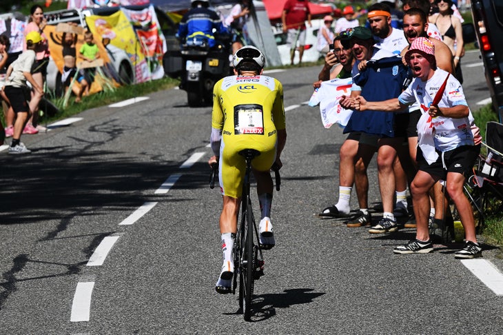 tadej-pogacar-y1rs-bike-hacks-stage-13-06