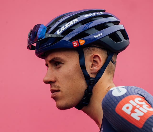 Max Poole Out of Vuelta a España with Epstein-Barr, Vermaerke Steps In for Farewell Ride