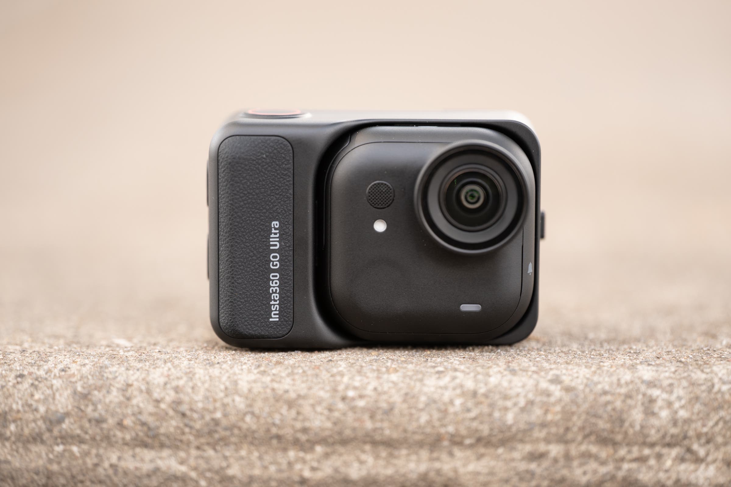 Insta360 Go Ultra