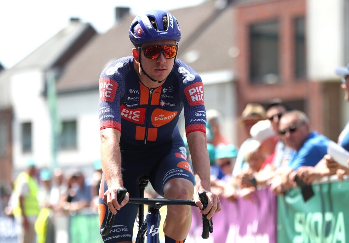 Kevin Vermaerke si unisce a Tadej Pogačar agli Emirati Arabi Uniti Kevin Vermaerke si unisce a Tadej Pogačar agli Emirati Arabi Uniti