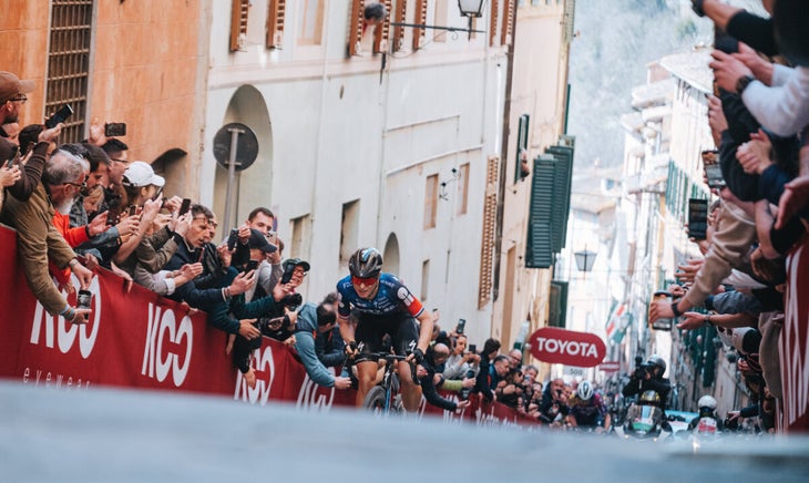 Demi Vollering discussed at the Tour de France how she opted for a healthy, sustainable approach to 'race weight.'