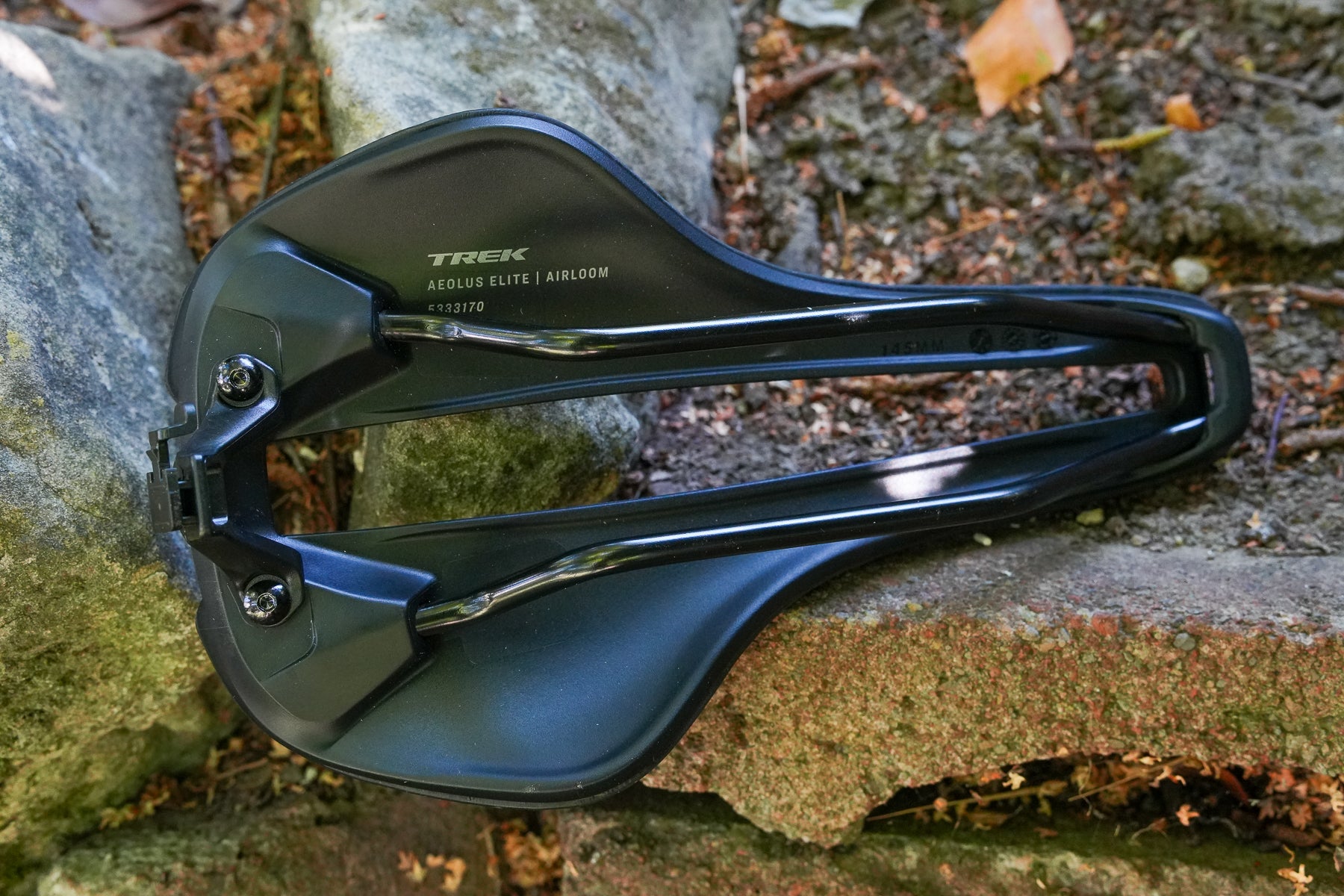 Specialized - TREK bontrager aeolus elite サドル Trek Aeolus Elite AirLoom バイクサドル