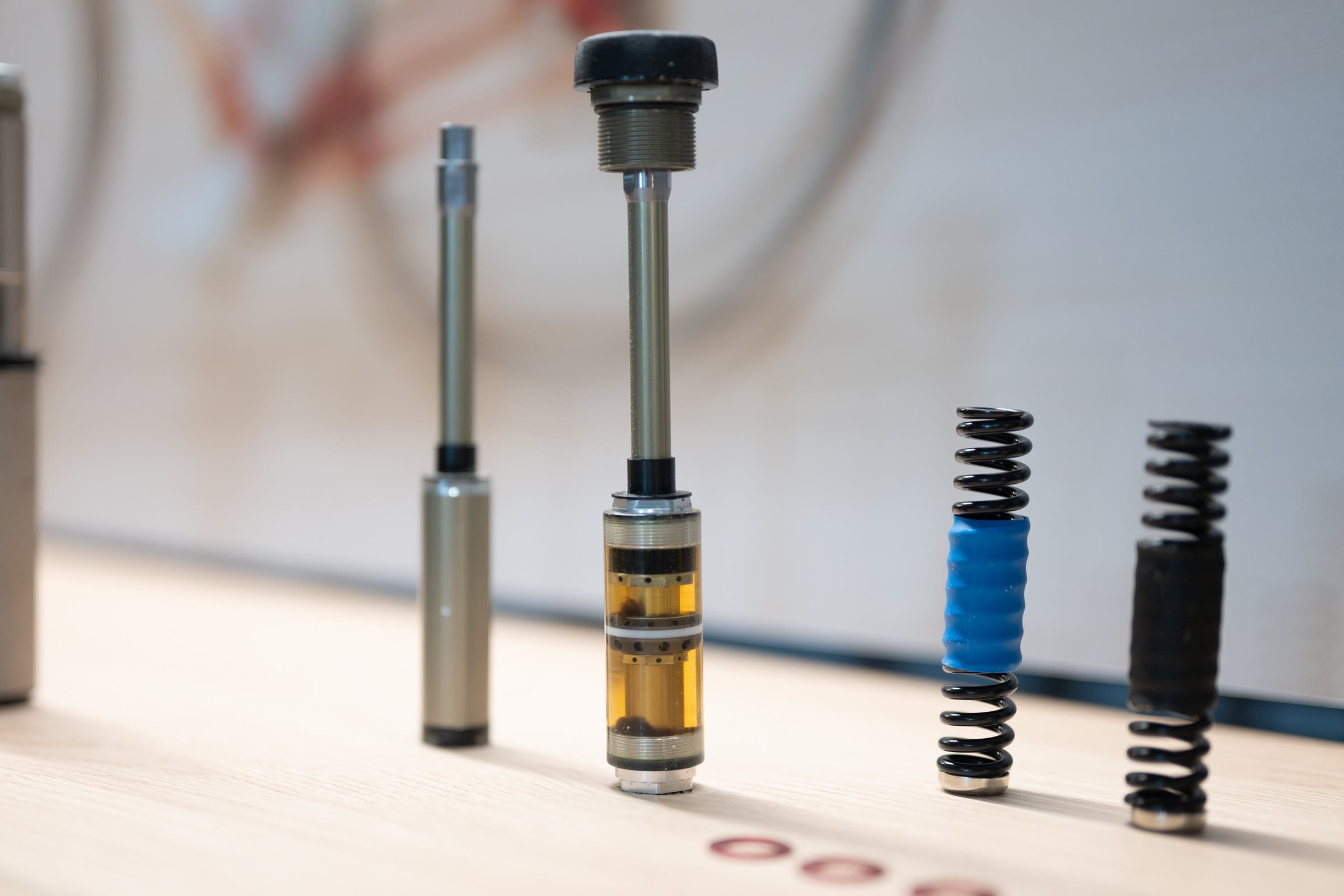 Specialized Future Shock 3.3