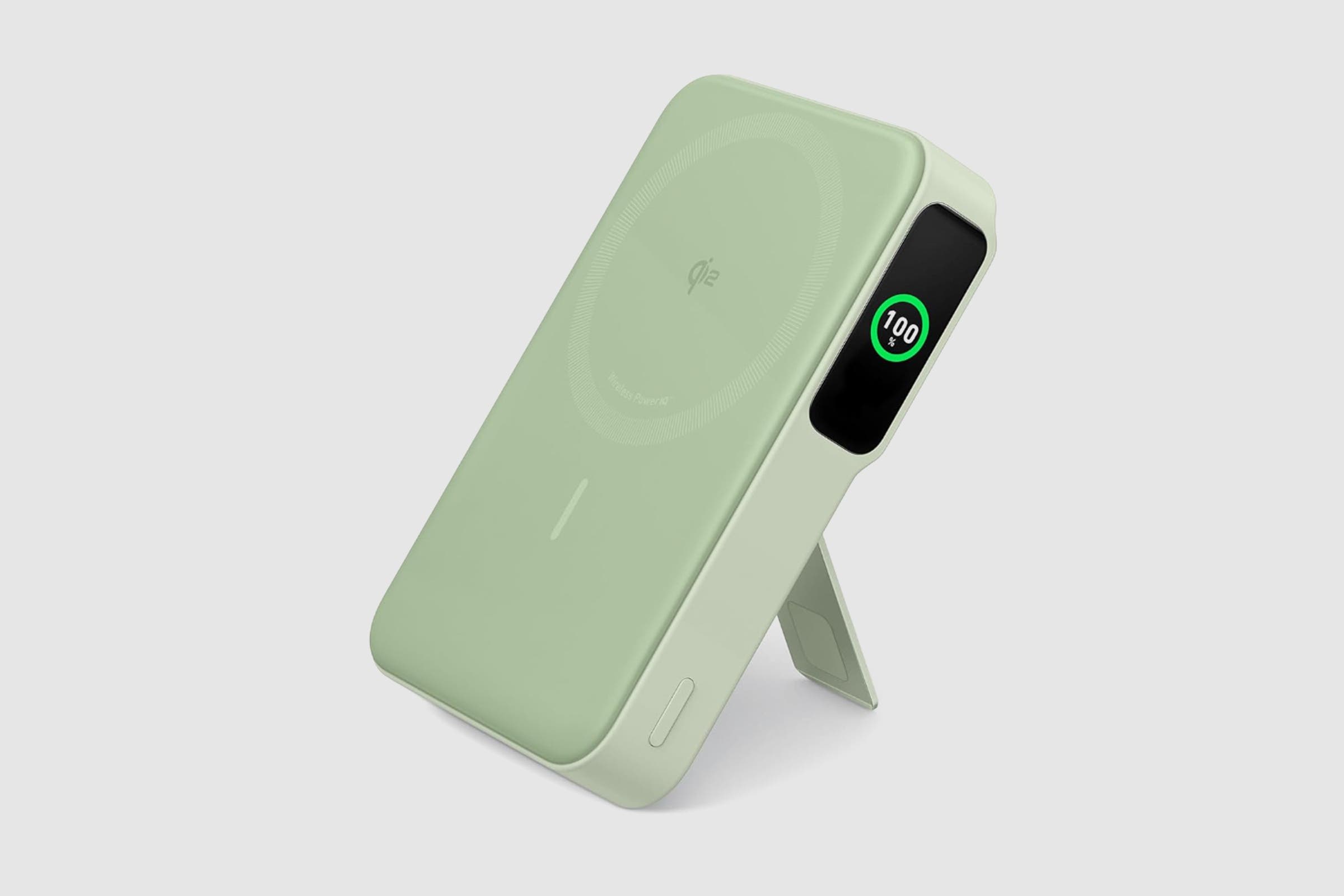 Anker MagGo battery pack