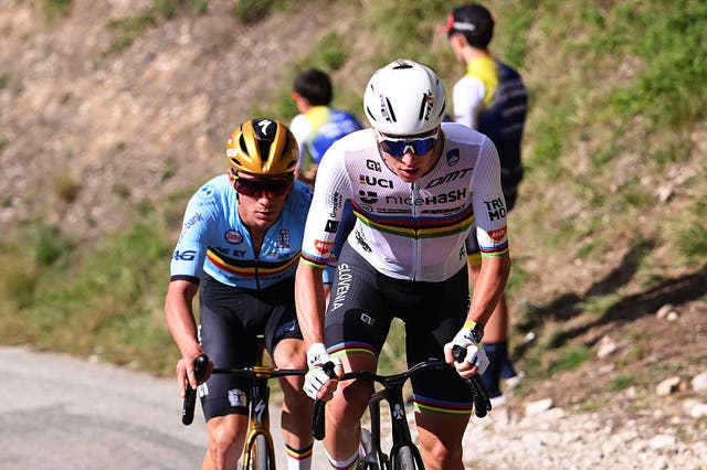 Evenepoel Gobbled by Pogačar at European Championships: 'He Barely Needs a Team'