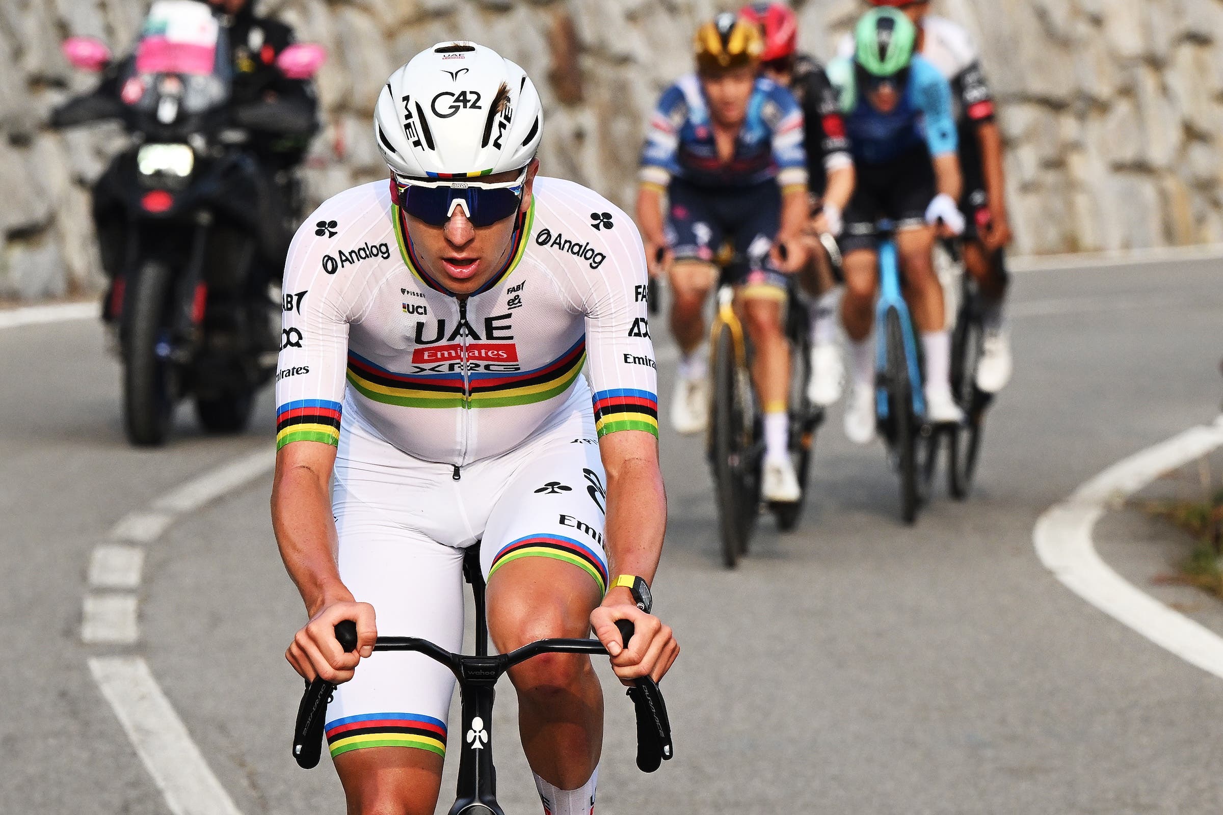 Tadej Pogacar (UAE Emirates-XRG vince Il Lombardia per la quinta volta consecutiva l'11 ottobre 2025 a Bergamo, Italia. (Foto: Dario Belingheri/Getty Images)