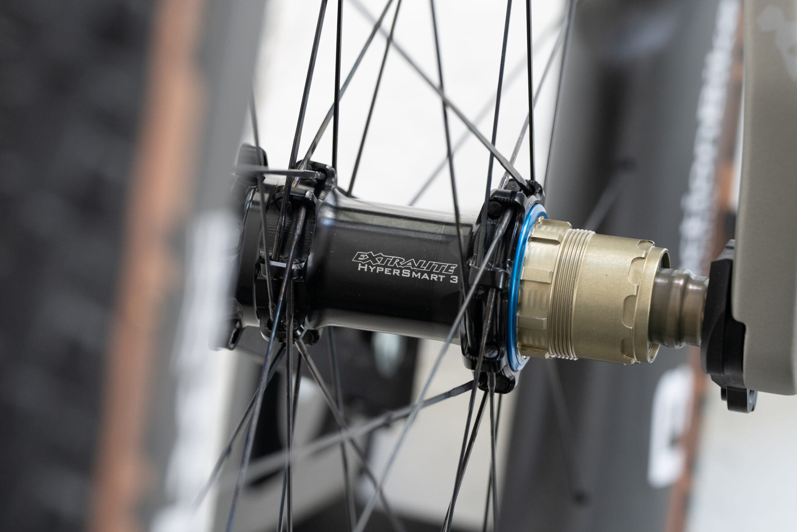 These Wild Prototype Gravel Wheels Push Wide Rims to the Limit - Velo