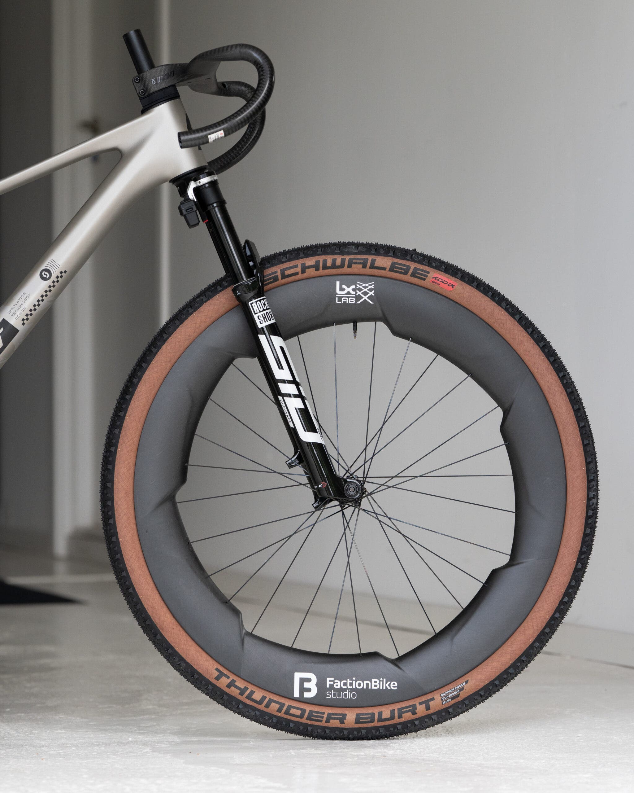 These Wild Prototype Gravel Wheels Push Wide Rims to the Limit - Velo