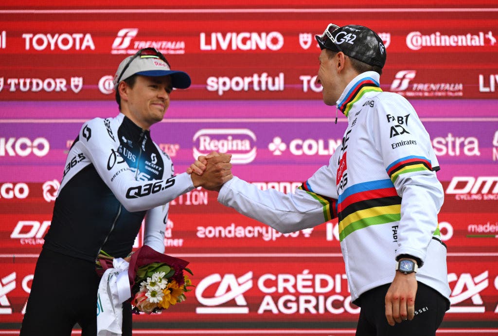 Bogaerts a salué la confrontation de Pidcock avec Pogačar aux Strade Bianche comme un moment clé pour la confiance en soi de son coureur.