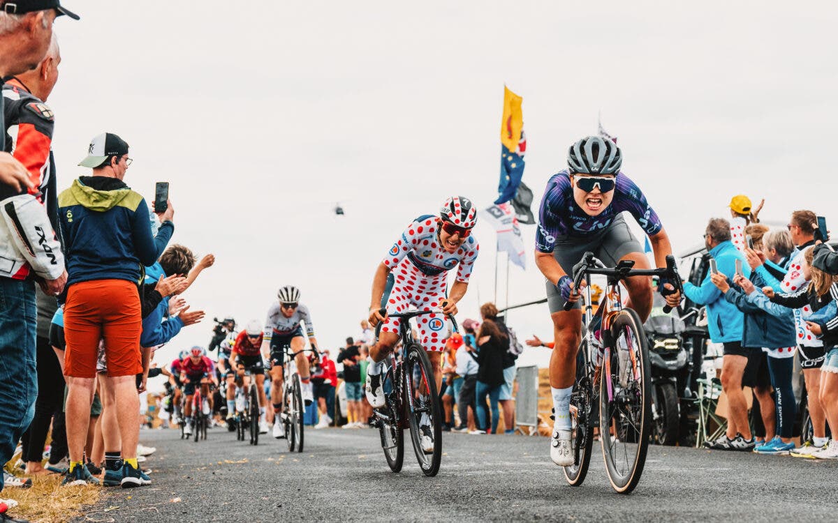 Pro cyclists are being taught to better endure suffering so as to maximise performance.