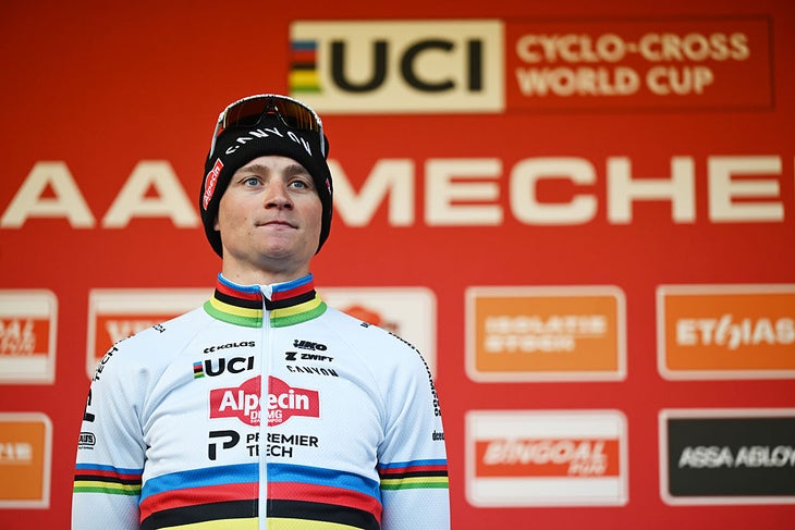 Van der Poel Chasing History at CX World Championships