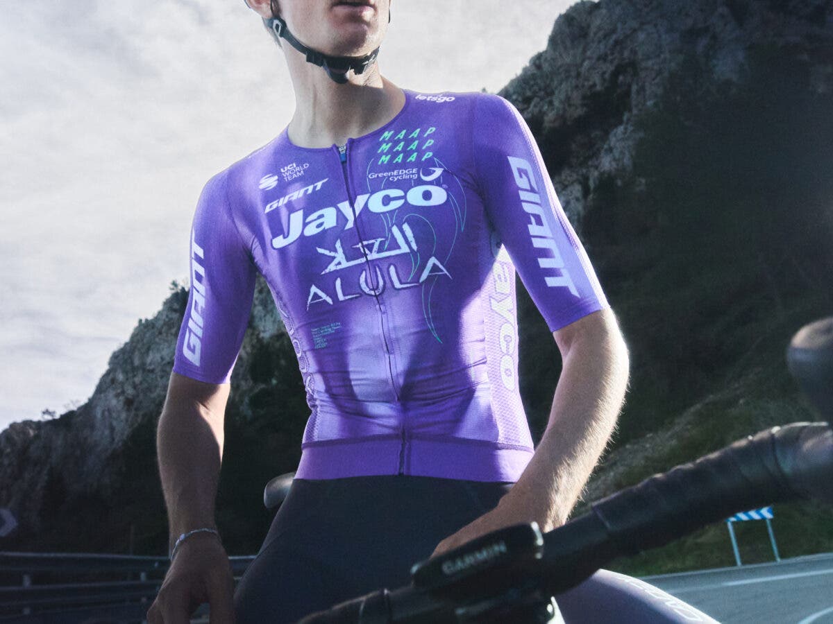 Jayco AlUla and MAAP 2026 team jersey