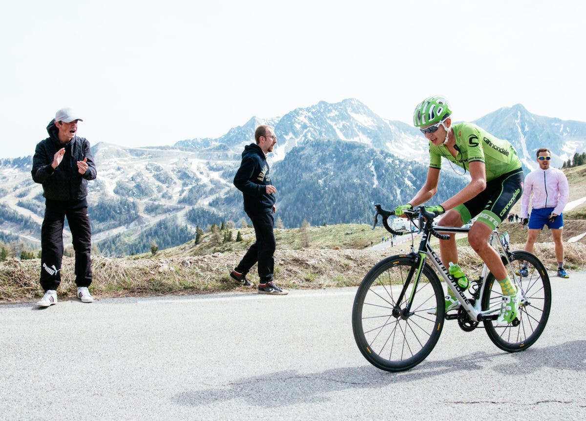 I primi anni da professionista di Dombrowski nel 2013-2014 sono stati ostacolati dalla sua endofibrosi dell'arteria iliaca.