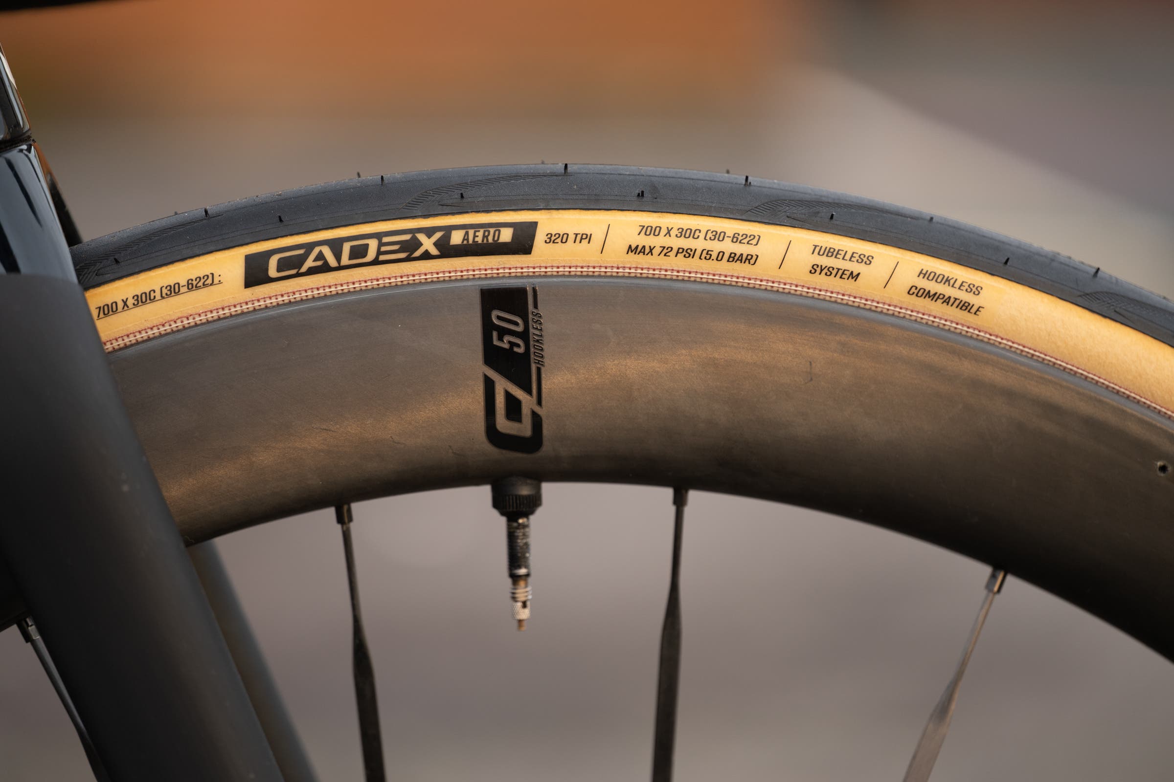 Cadex 50 Ultra with Cadex Aero Cotton tire