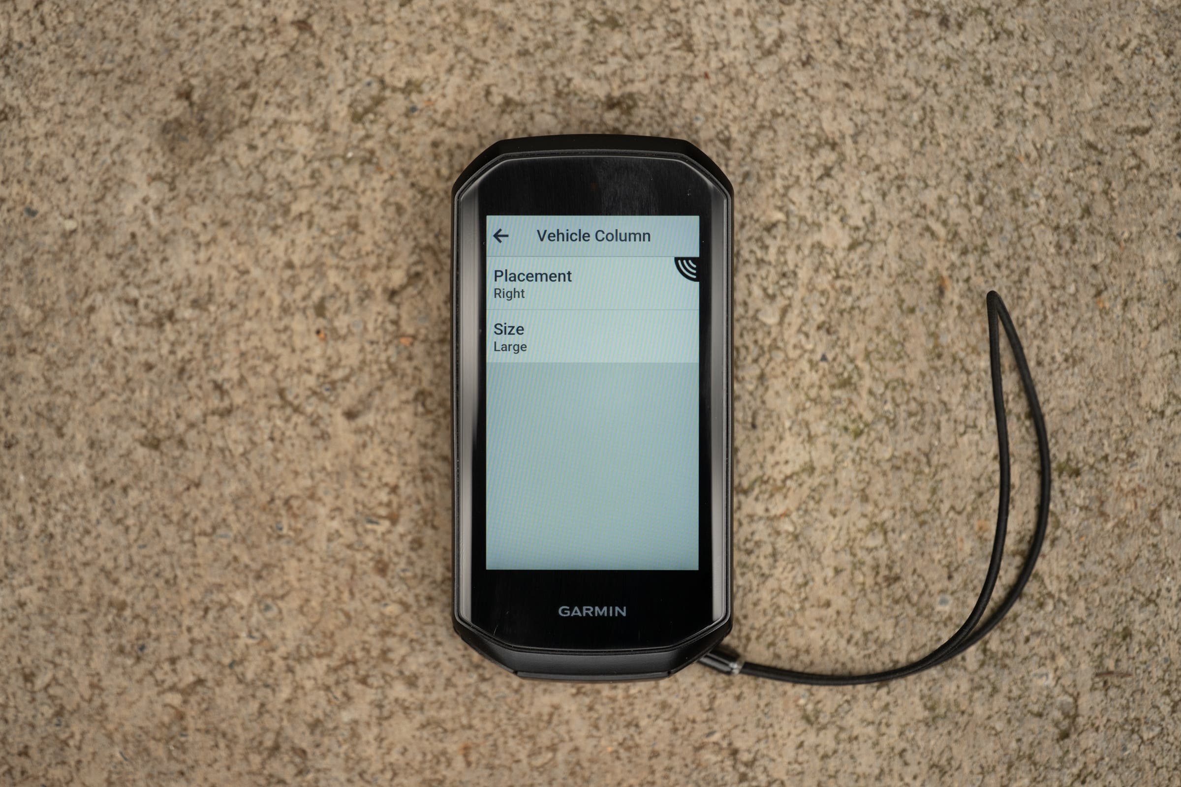 Garmin Edge 1050 connected to a RearVue 820 radar light