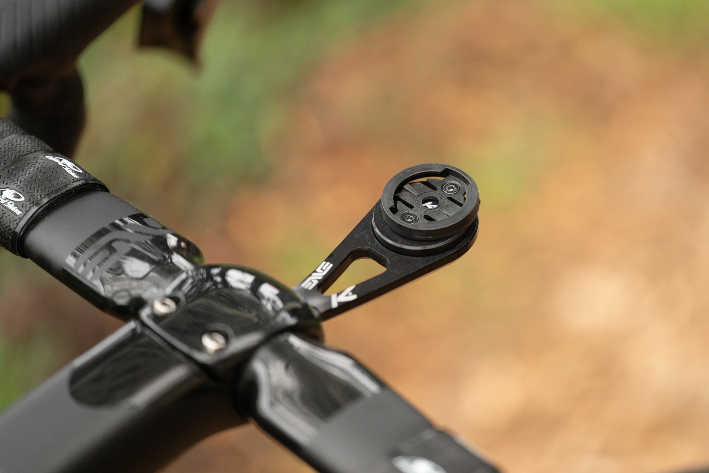 K-Edge Garmin 1050 adapter