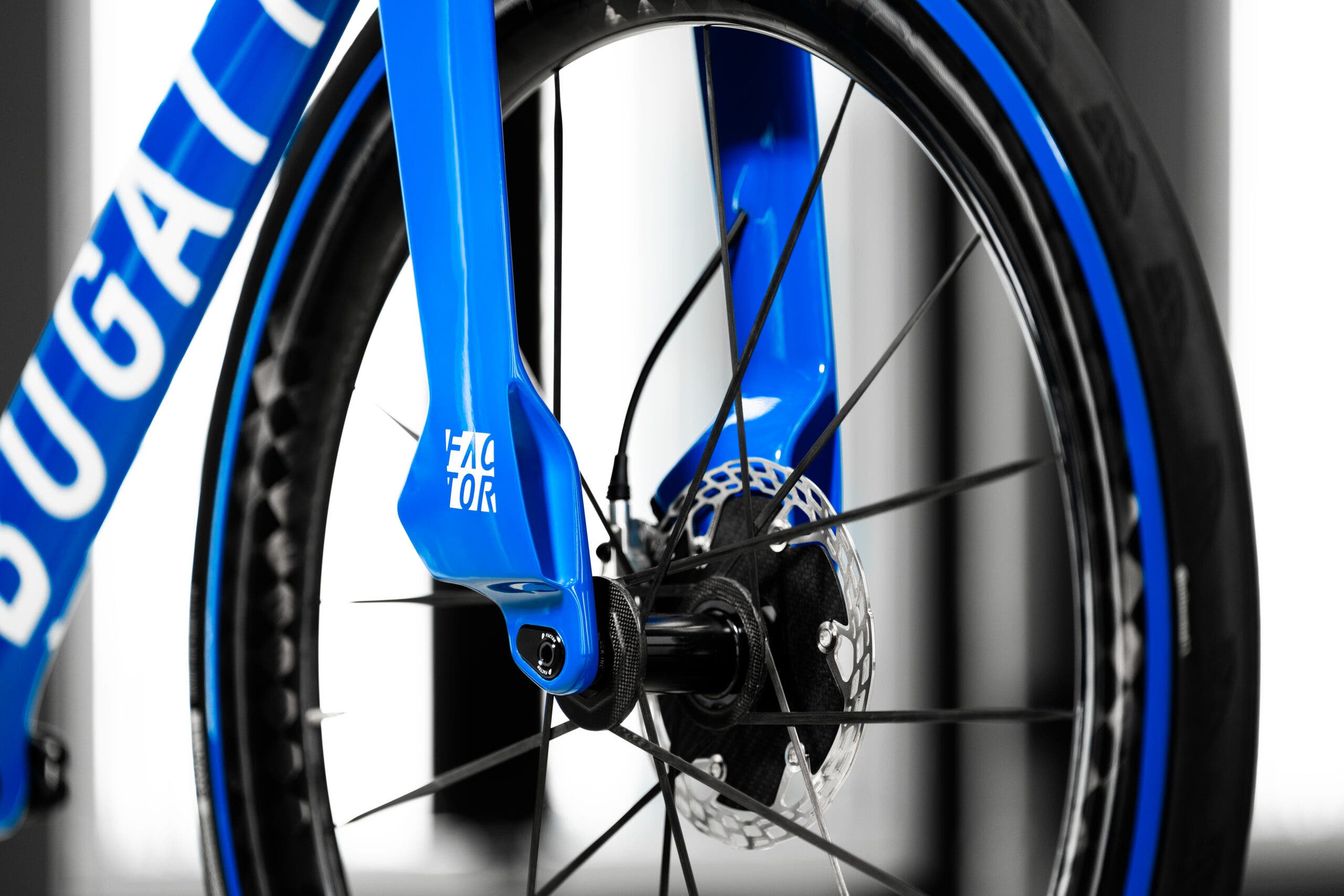 New fork on the Bugatti Factor One.