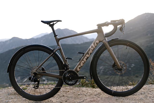 Cervélo Updates the Caledonia All-Road Bike with More Clearance, Hidden Cables, and Lower Weight