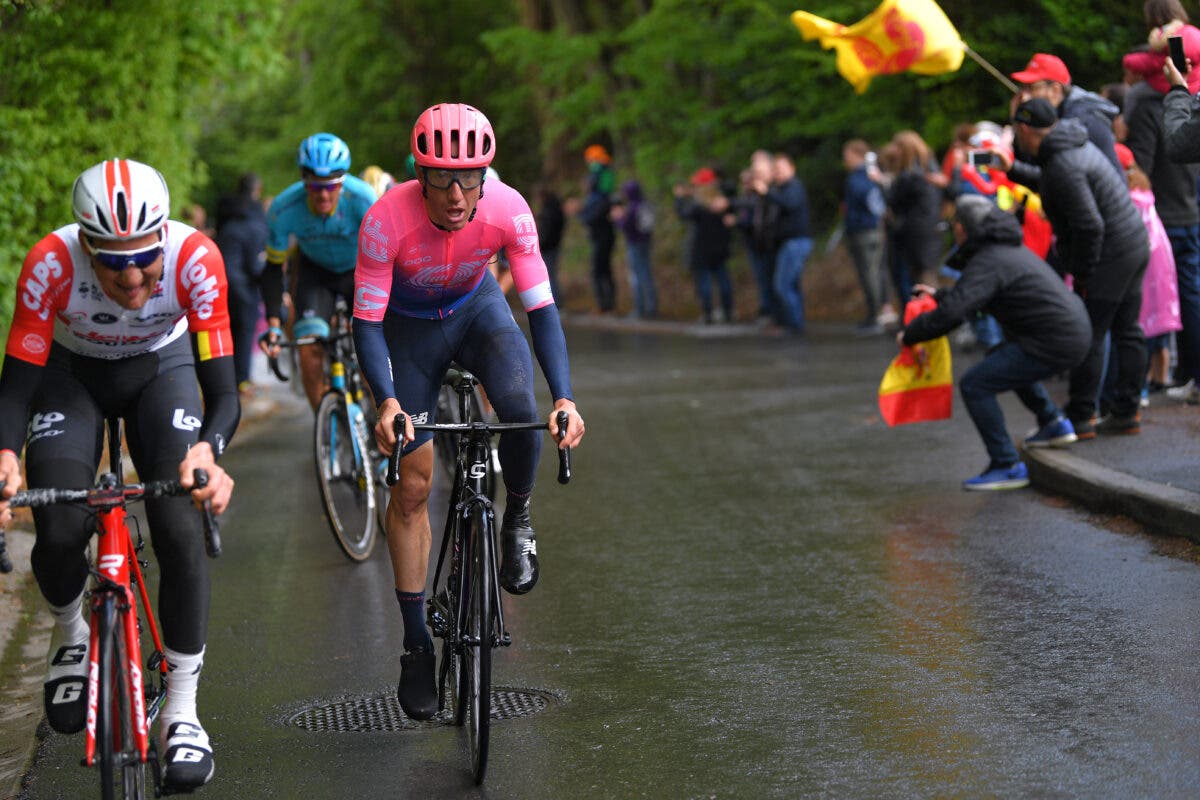 One-leg-Woods made a fashion statement that didn't catch on. Was it as good as the Vingegaard look?