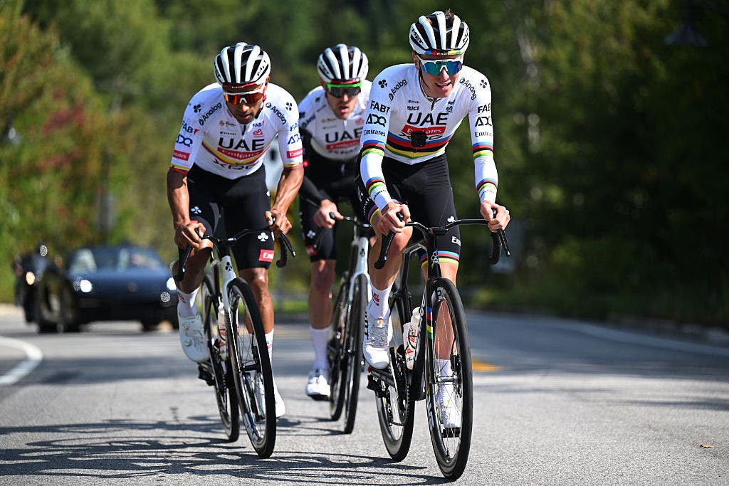 Endurance athletes should aim for 2.0g protein per kilo body mass.
