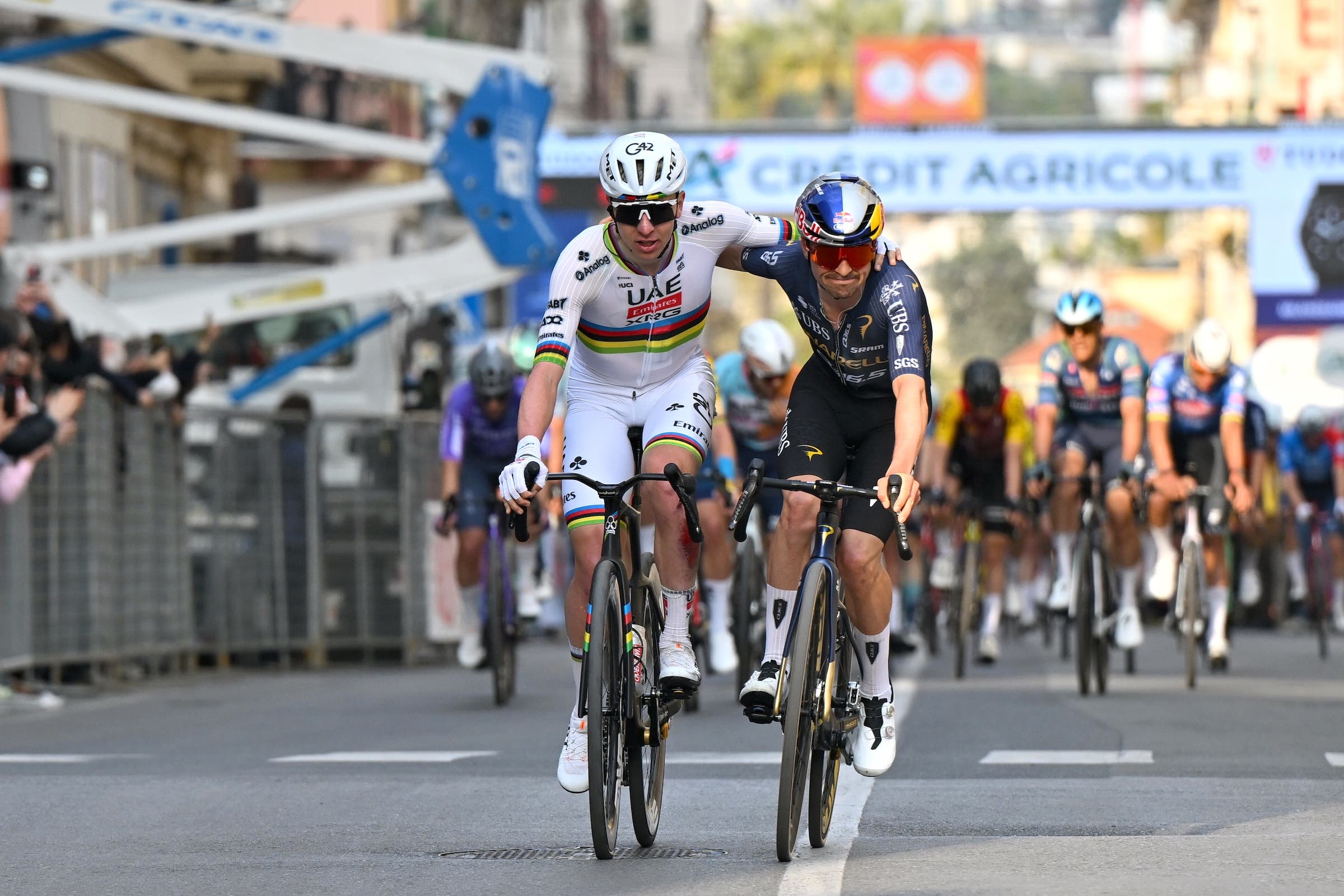 Tadej Pogačar (UAE Emirates-XRG) and Tom Pidcock (Pinarello Q36.5 Pro Cycling) congratulated each other after the finish (Photo: Dario Belingheri/Getty Images)