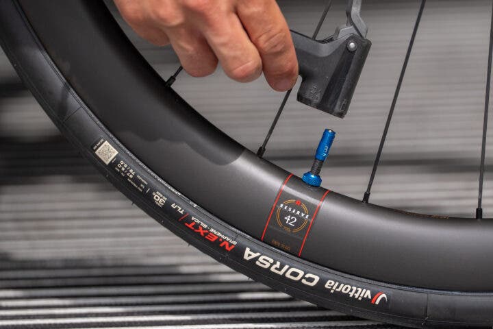 Coming in different colours, BBB’s CoreCap also functions as a cool little upgrade to the looks of your bike.