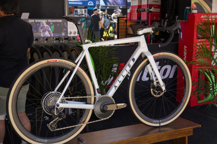 Allied Echo Gravel Bikes Round Up