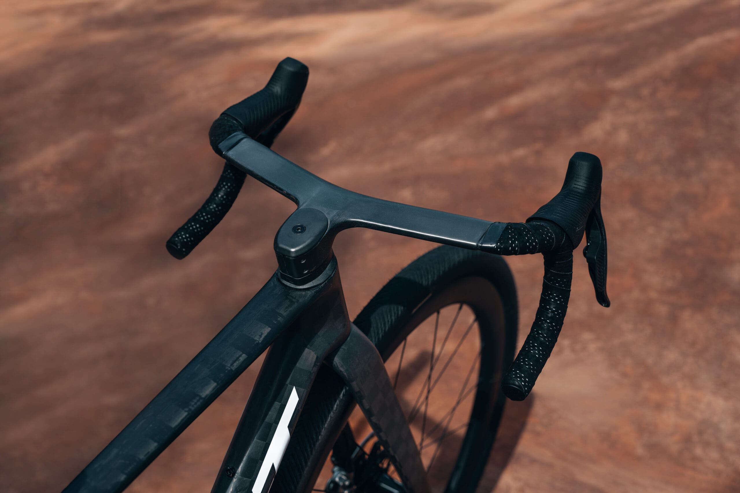 Felt BREED Cockpit