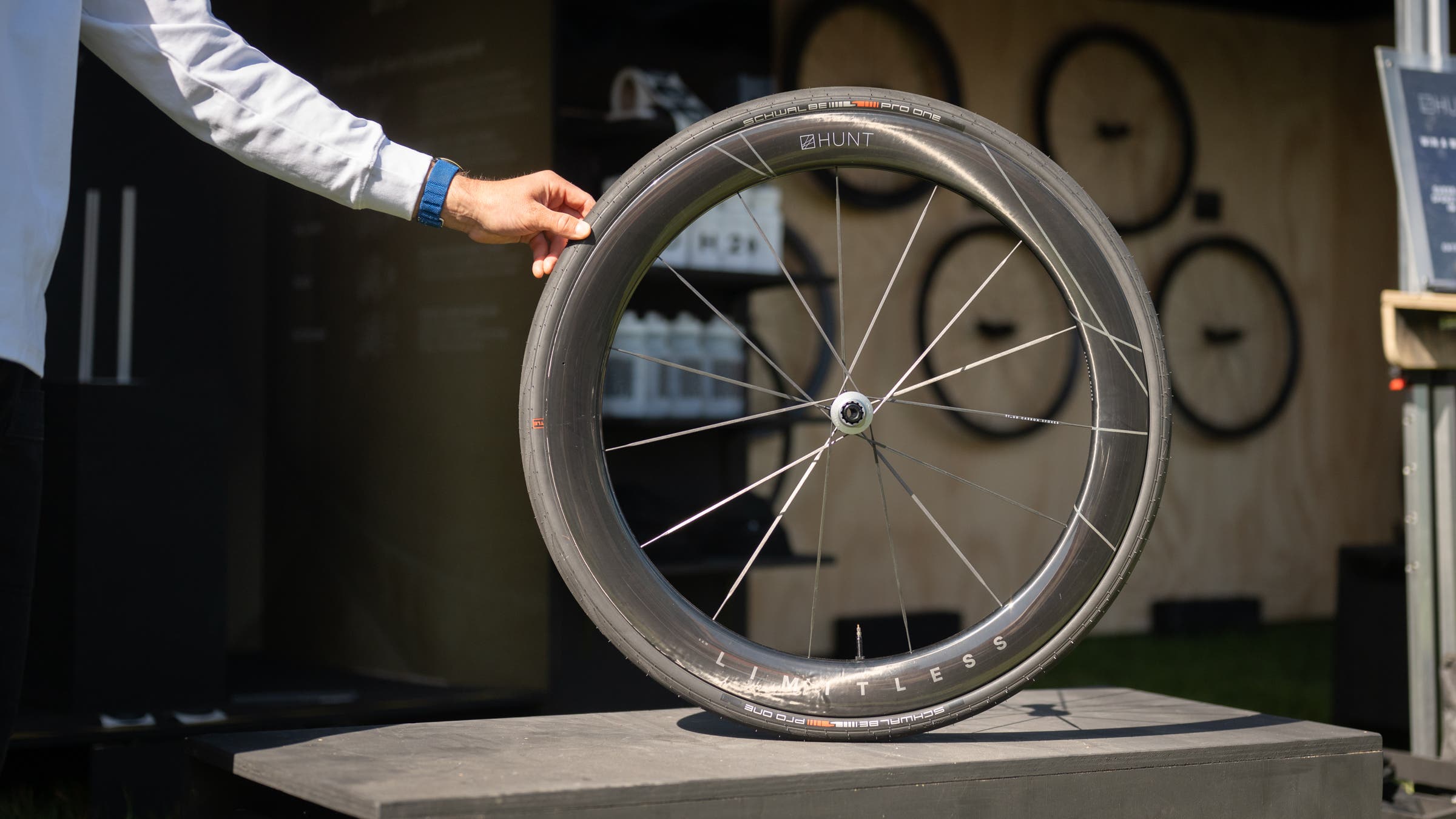Hunt 32 Aerodynamicist UD carbon spoke wheels are ultra-light, not 