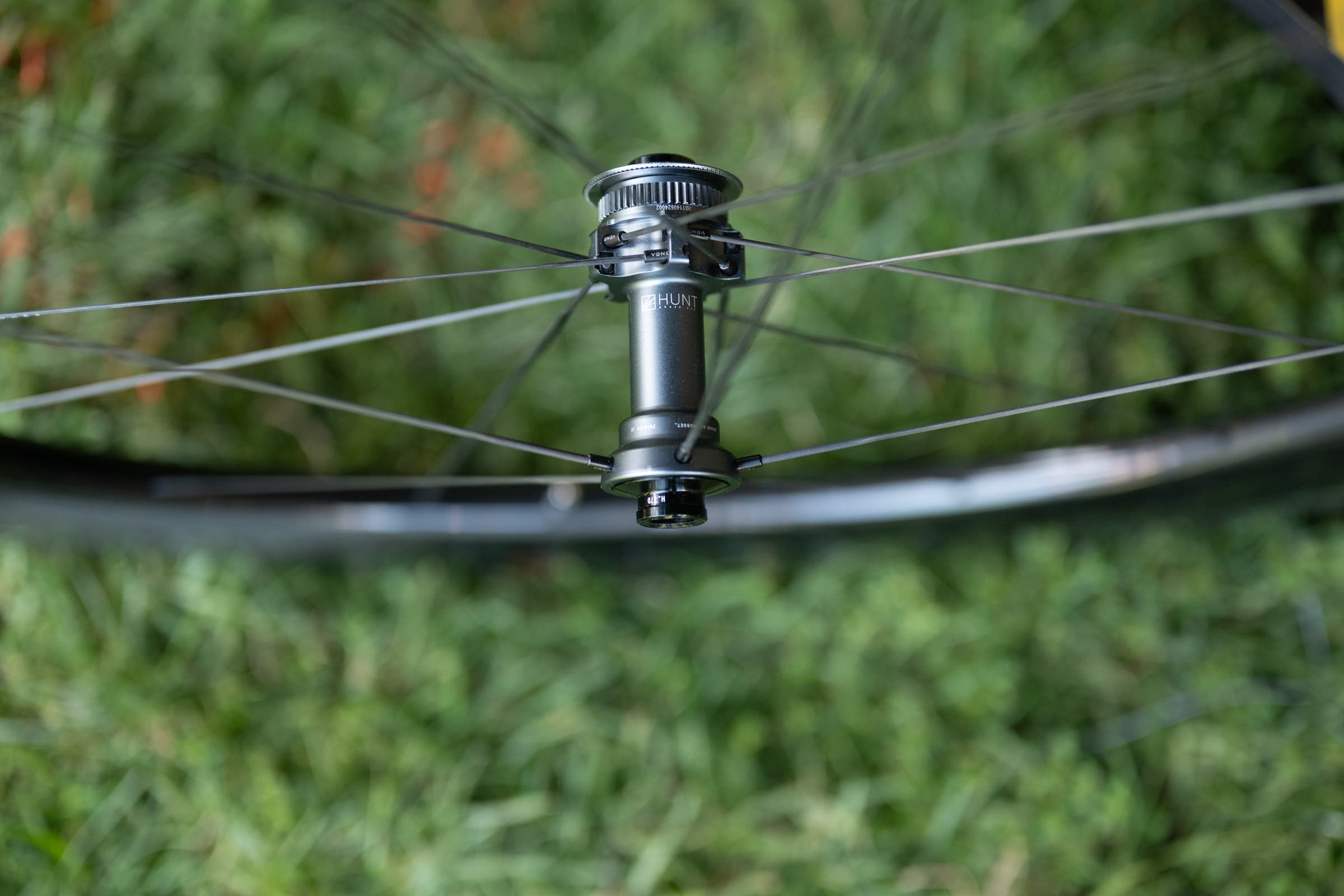 Hunt 5AM Limitless Ti_UD Carbon Spoke Wheelset