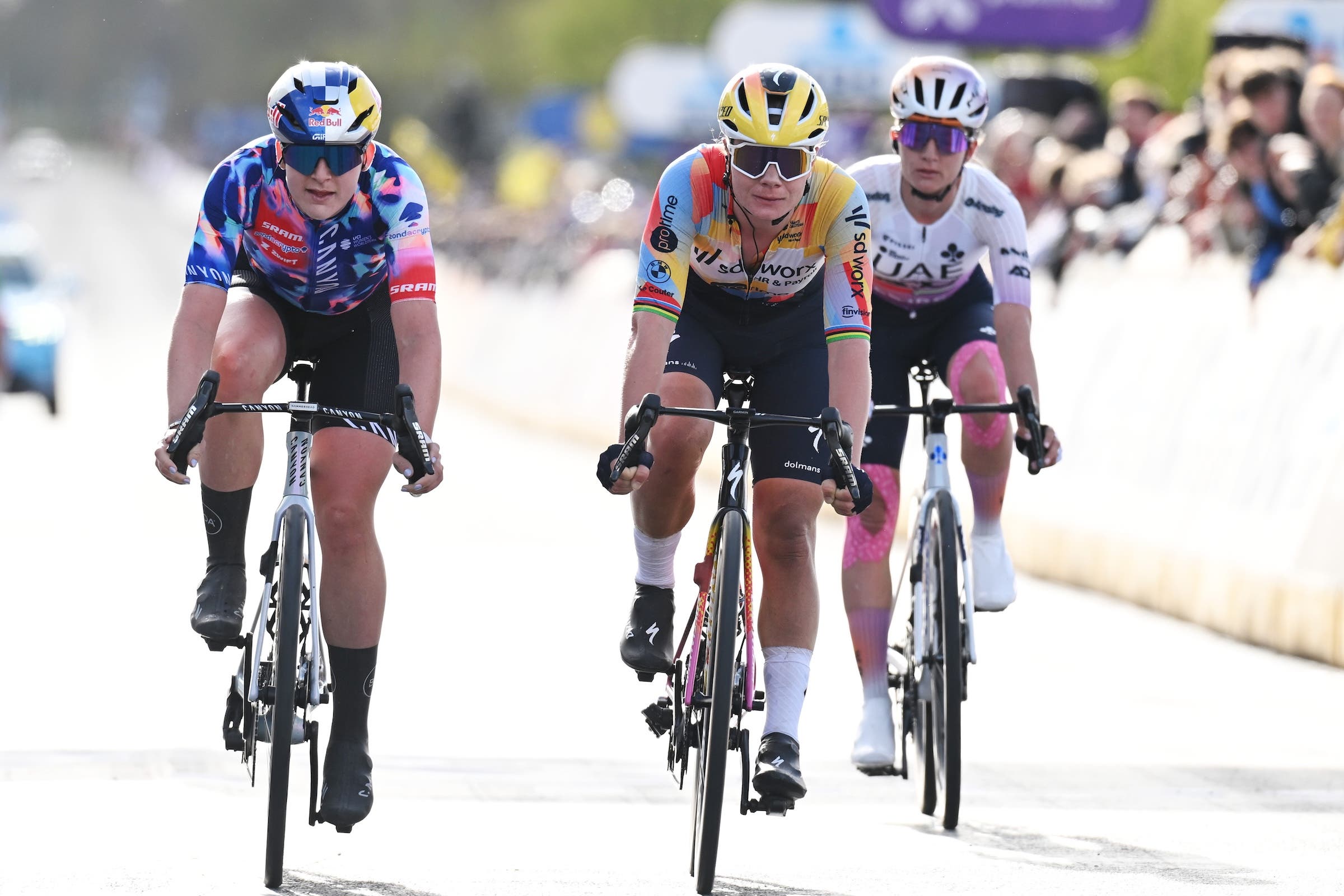 Zoe Backstedt, Lotte Kopecky and Karlijn Swinkels sprint at the finish of the 2026 Tour of Flanders (Photo: Dario Belingheri/Getty Images)