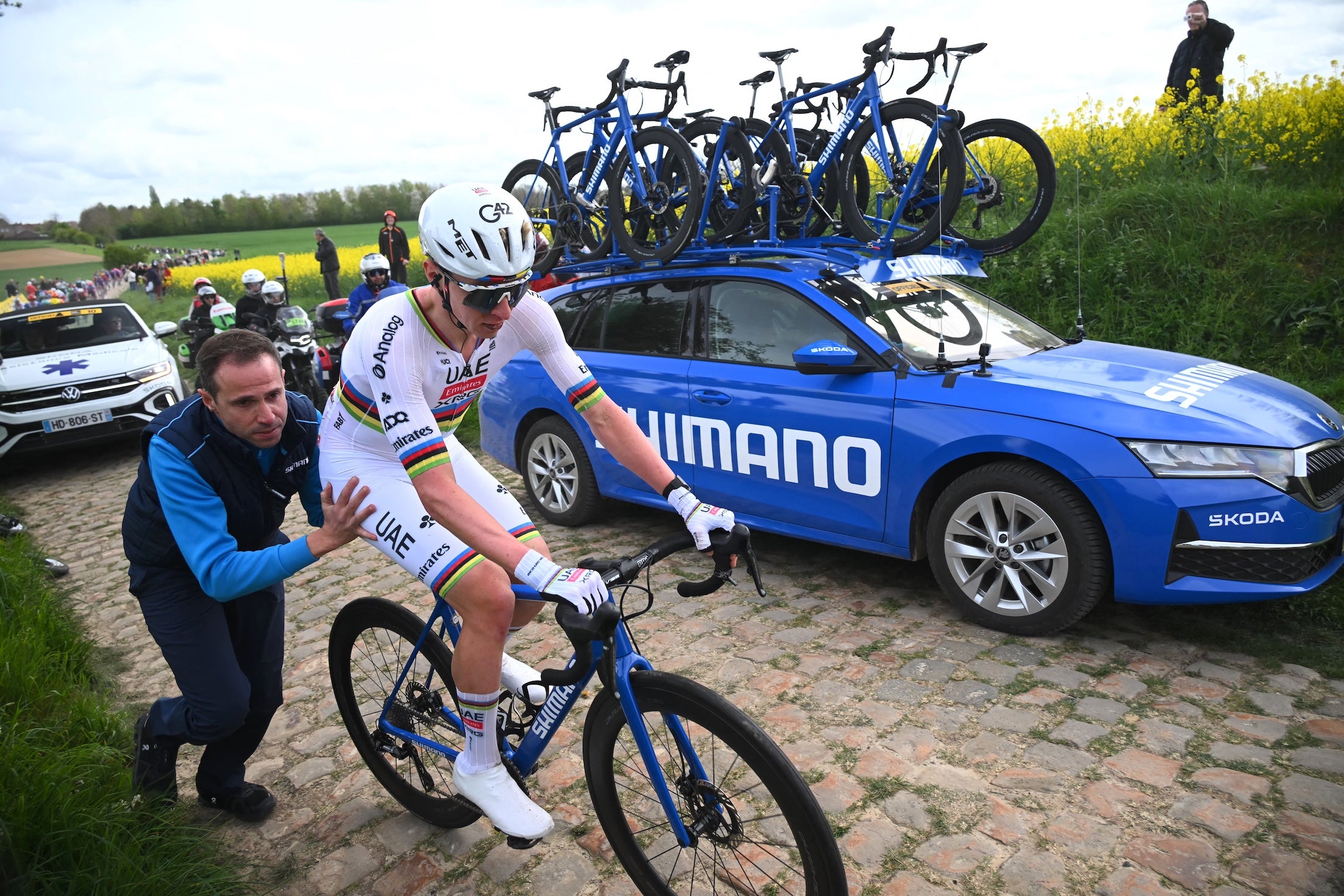 Pogačar Mocks Shimano Neutral Service Bike ‘Wheelbarrows’ after Roubaix Drama