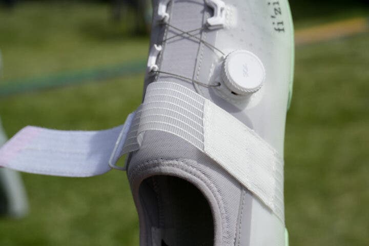 fi'zik off-road top power strap