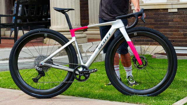 How 32-Inch Wheels Actually Performed at Unbound Gravel 2026
