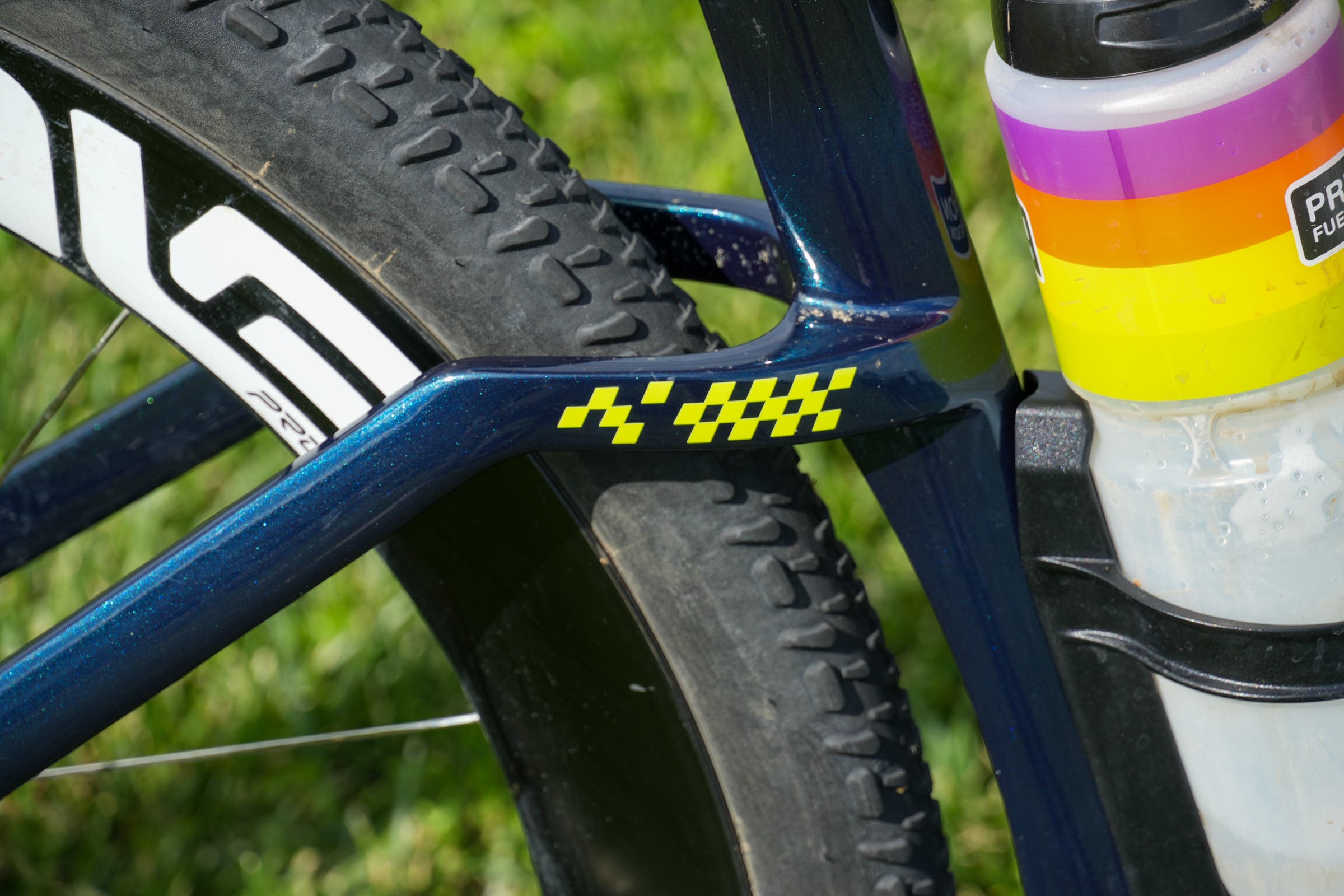 Danni Shrosbree Argon 18 Anti Matter seat stays 