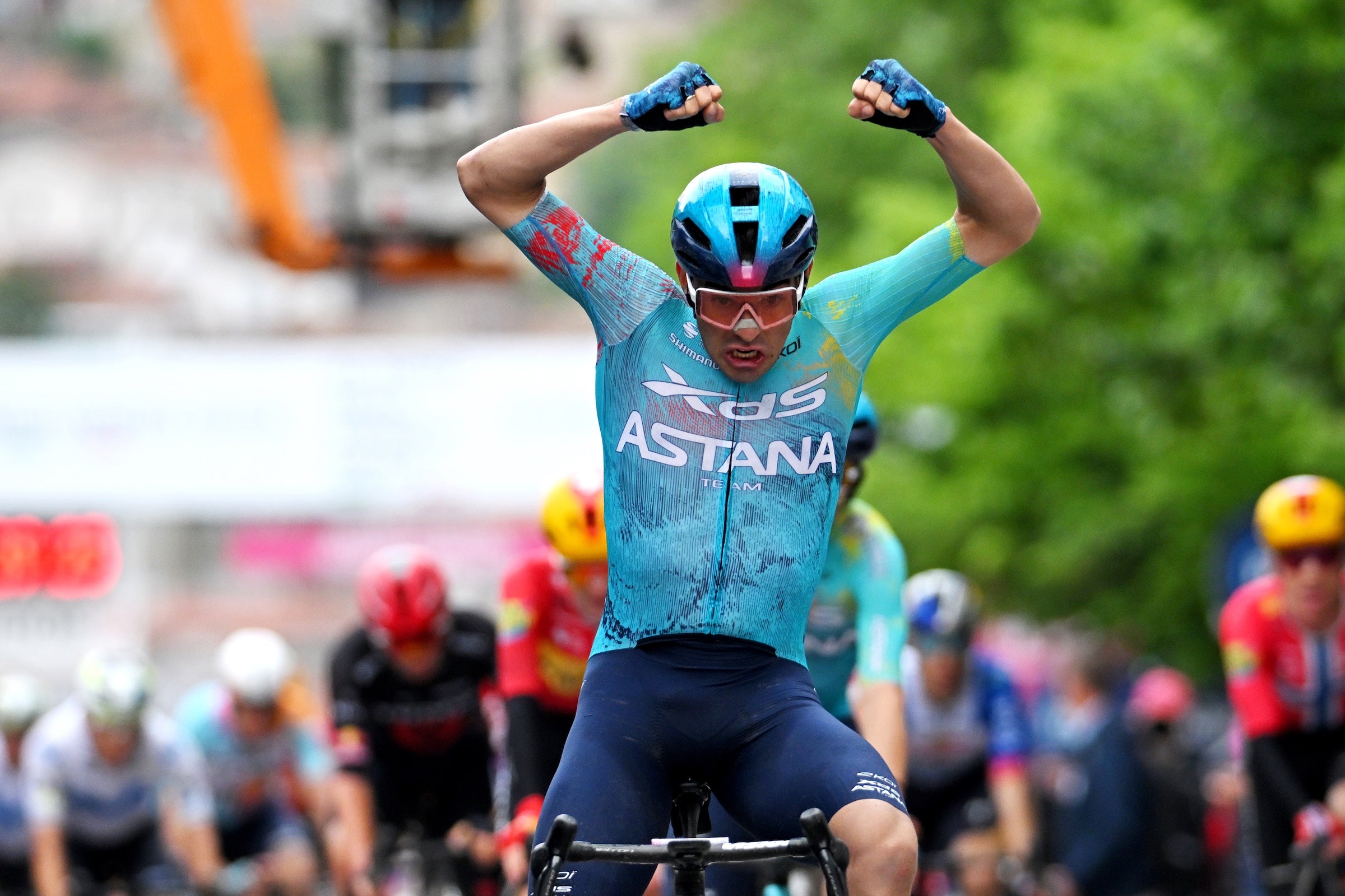 Jonas Vingegaard Lights up Giro d’Italia but Silva Seizes Stage