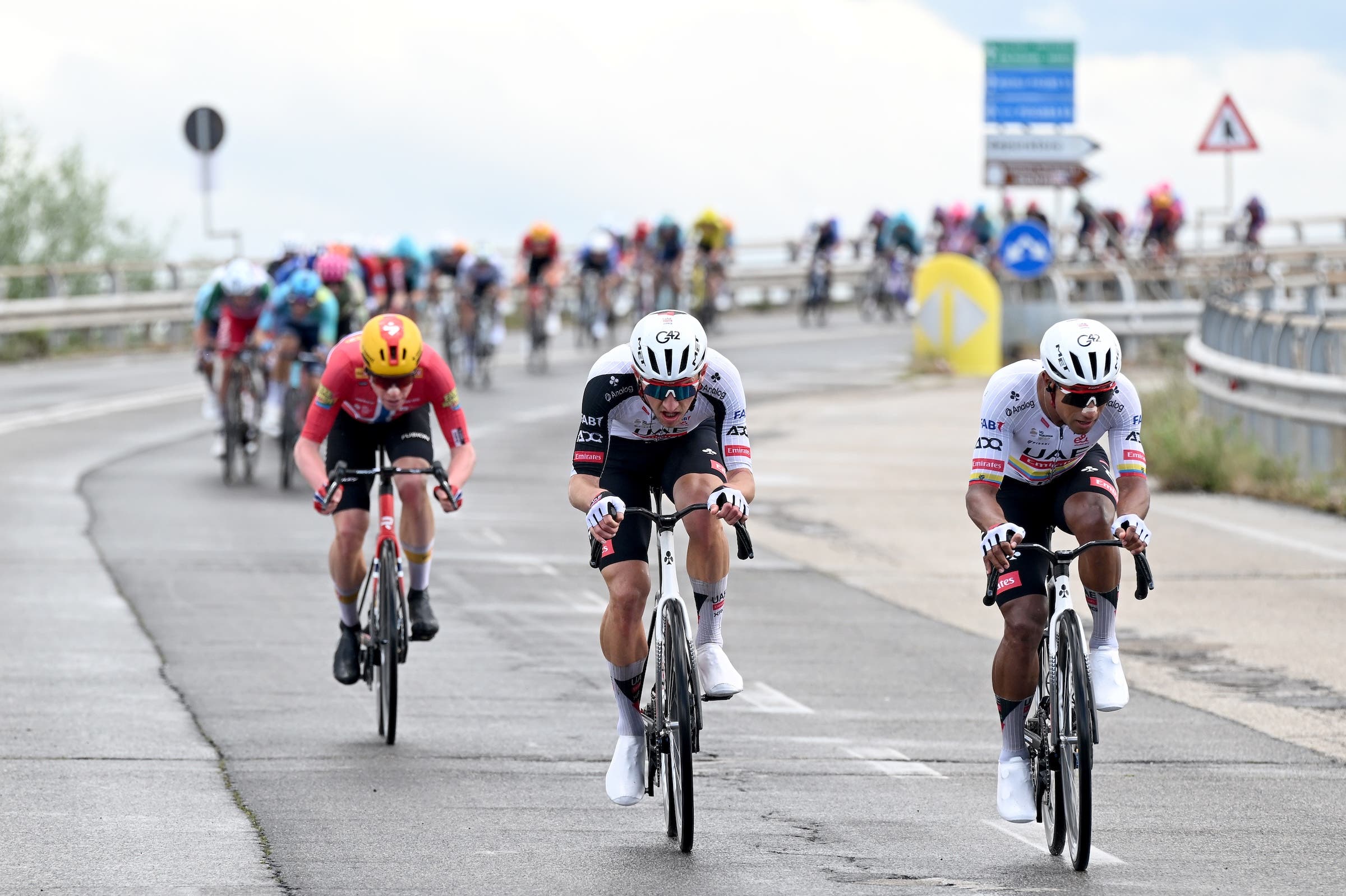 The key breakaway forms, with Andreas Leknessund (Uno-X Mobility) chasing UAE Emirates-XRG duo Mikkel Bjerg and Jhonatan Narváez (Photo: Tim de Waele/Getty Images)