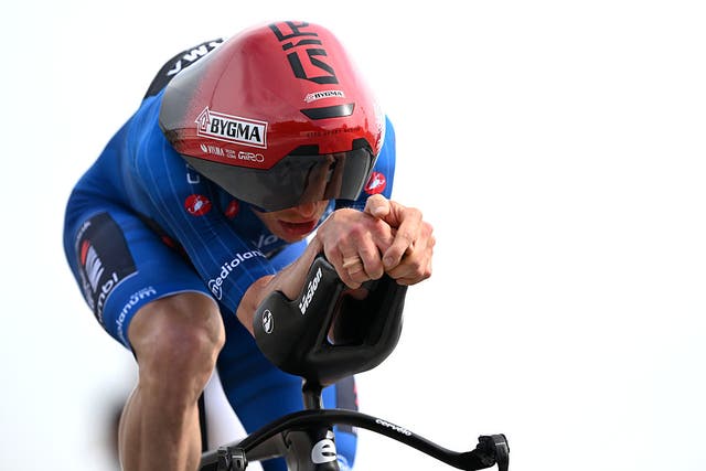 Giro d'Italia Stage 10 TT: Vingegaard Doesn't Deliver Expected Dominance as Eulálio Defends Pink