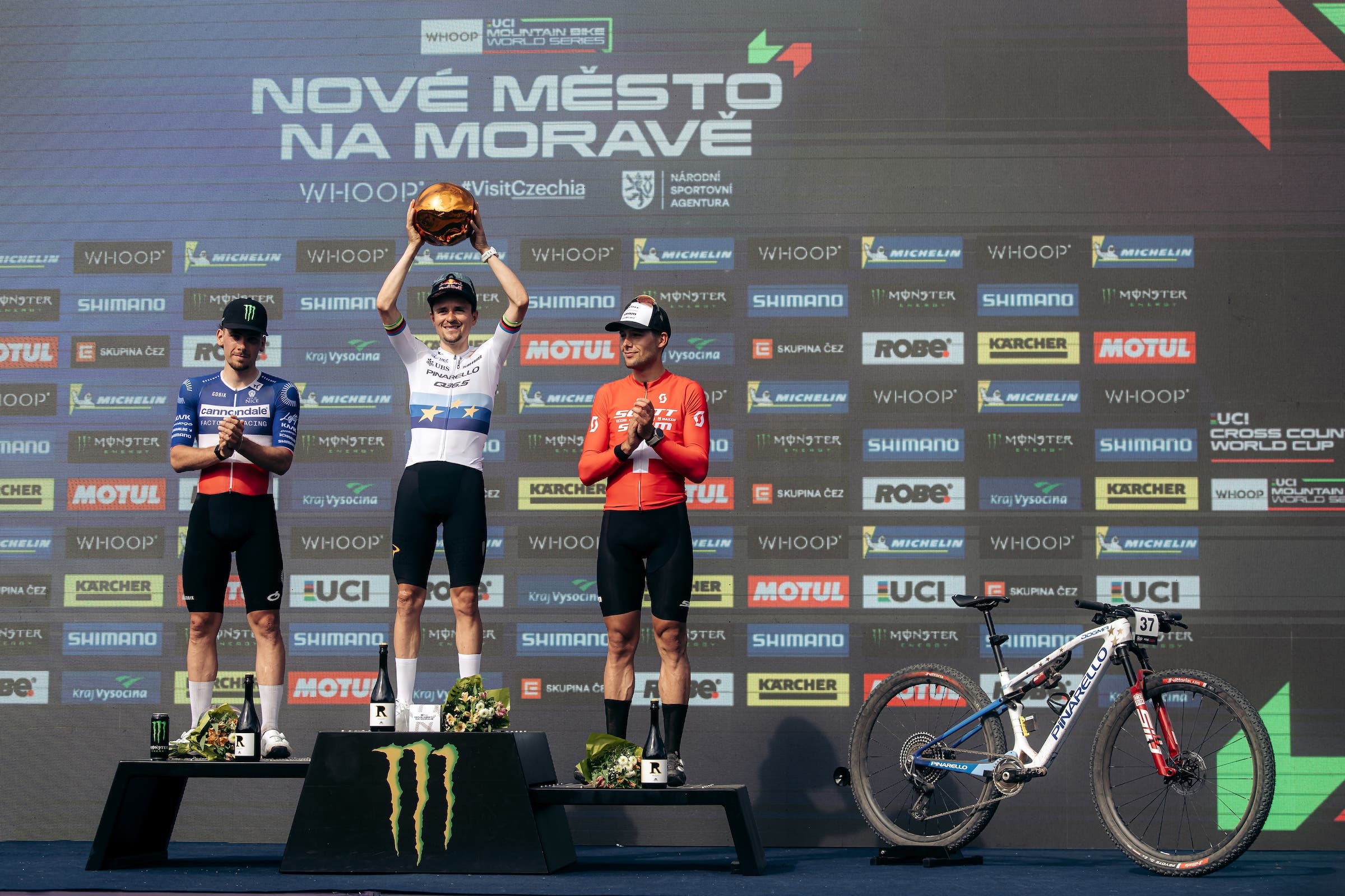 Pidcock beat Luca Martin and Filippo Colombo to win in Nóve Město, but went too hard to early (Photo: Piotr Staron/Getty Images)