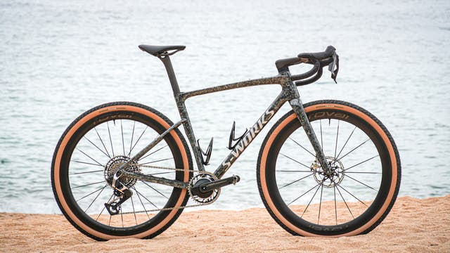 The New Specialized Crux Makes Major Changes in Search of Gravel Speed