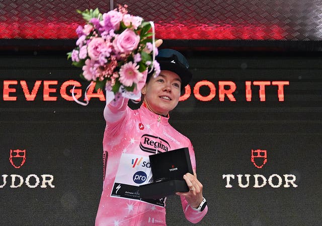 Giro d'Italia Women Stage 4: Van der Breggen Blows Up Battle for Pink in Mountain TT