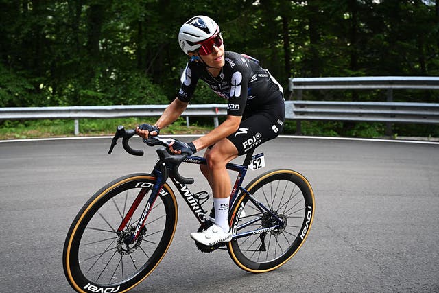 Giro d'Italia Women Stage 7: 20 Year Old French Phenom Denies Sprinters with Breakaway Win
