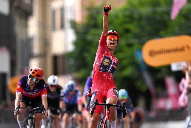 Giro d'Italia Women Stage 6: Balsamo Avoids Crash Chaos for 4th Win