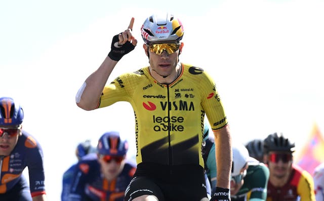 Dauphiné Stage 5: Wout van Aert Roars Back, Now the Real Race Begins
