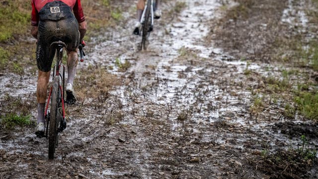 The Mud at Unbound Was so Bad That People Peed on Their Drivetrains to Clean Them
